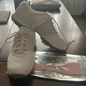 Nike Air Women’s Golf Shoes
